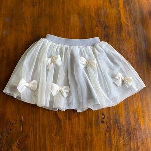Darling skirt! Mae-Li Rose (boutique)